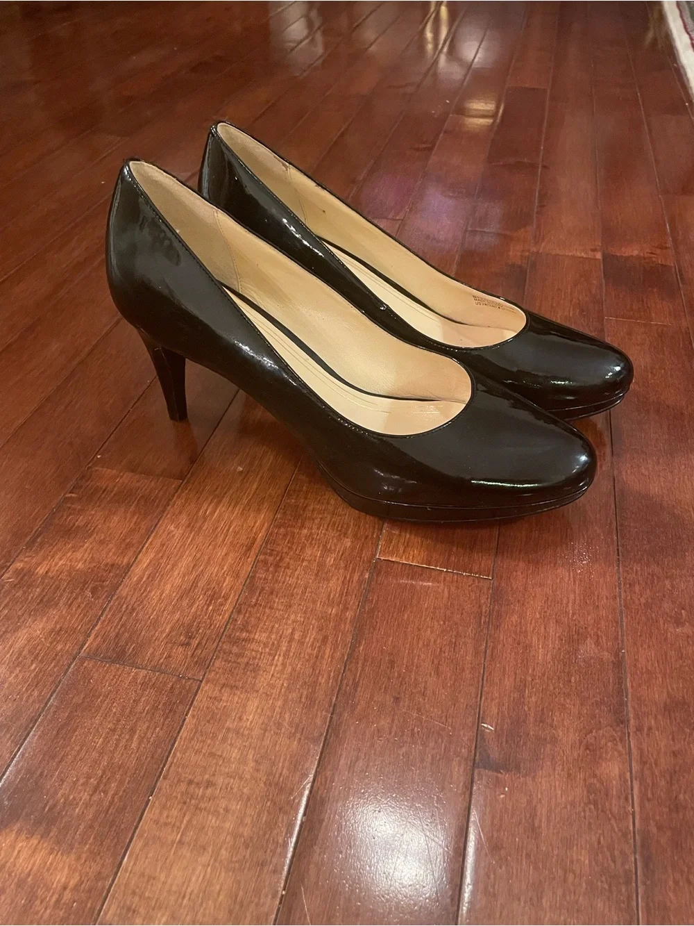 Cole Haan Nike Air Black Patent Leather Women's Pumps- 10